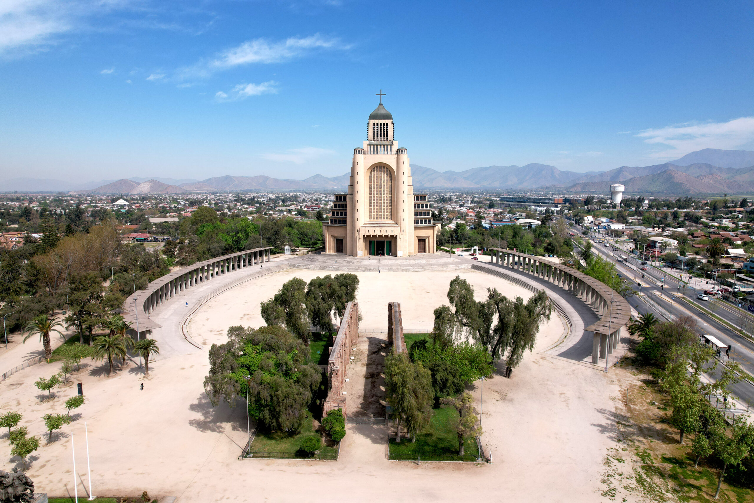 Una promesa de guerra que hoy es la iglesia más alta de Chile